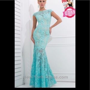 Dress new never worn